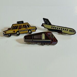 NEW! Pentatonix “Christmas In The City Tour” Collectible Enamel Pin Set (NWT)